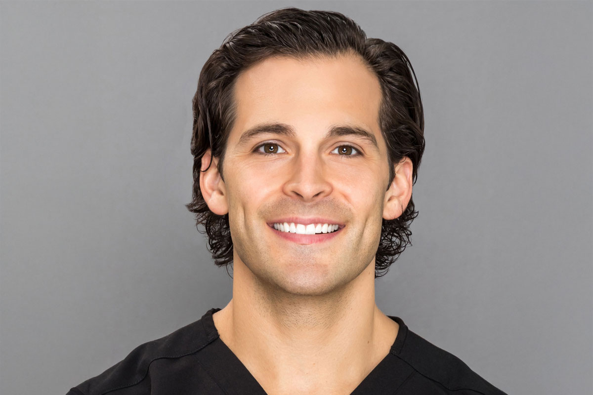 Dr. Chiodo, a facelift surgeon in Dallas, TX.